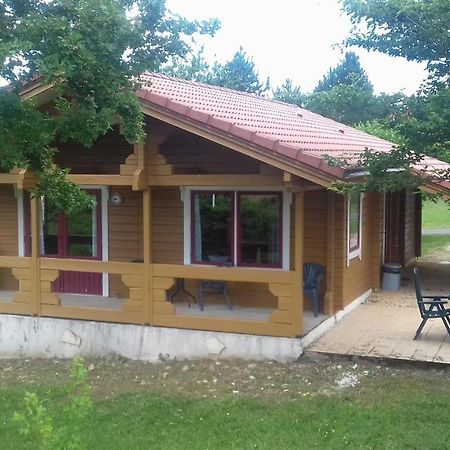 Chalets Du Soleil Mauroux  Zewnętrze zdjęcie