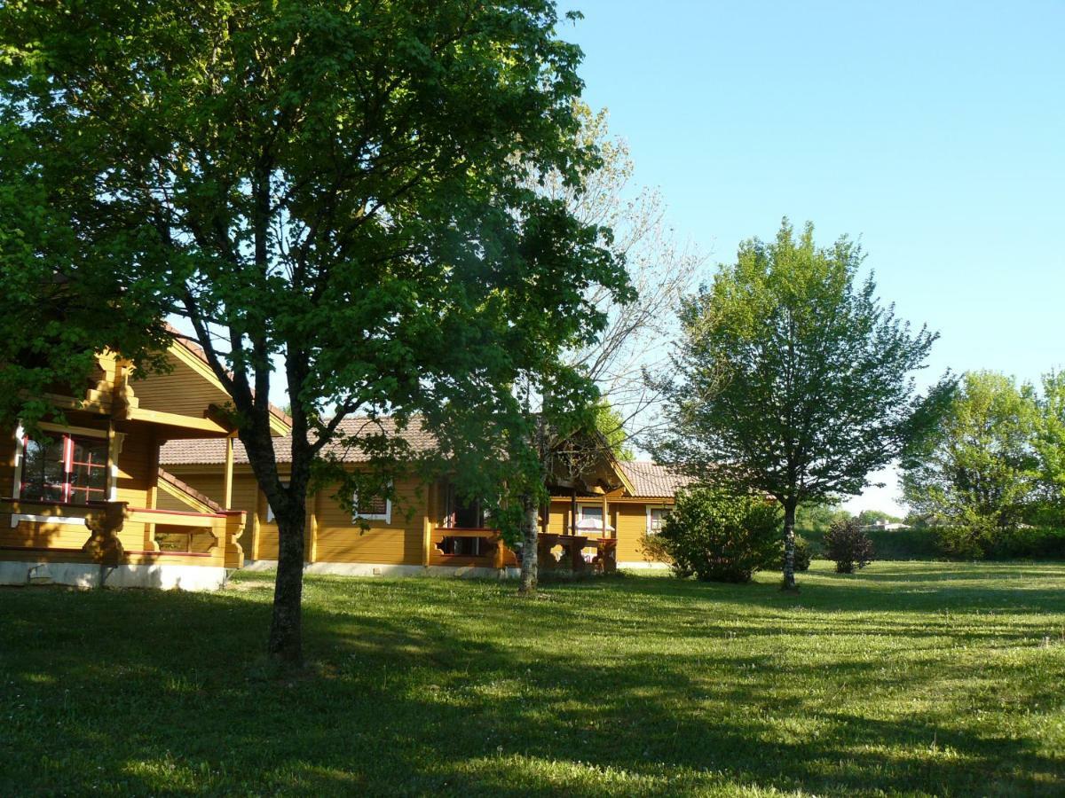 Chalets Du Soleil Mauroux  Zewnętrze zdjęcie